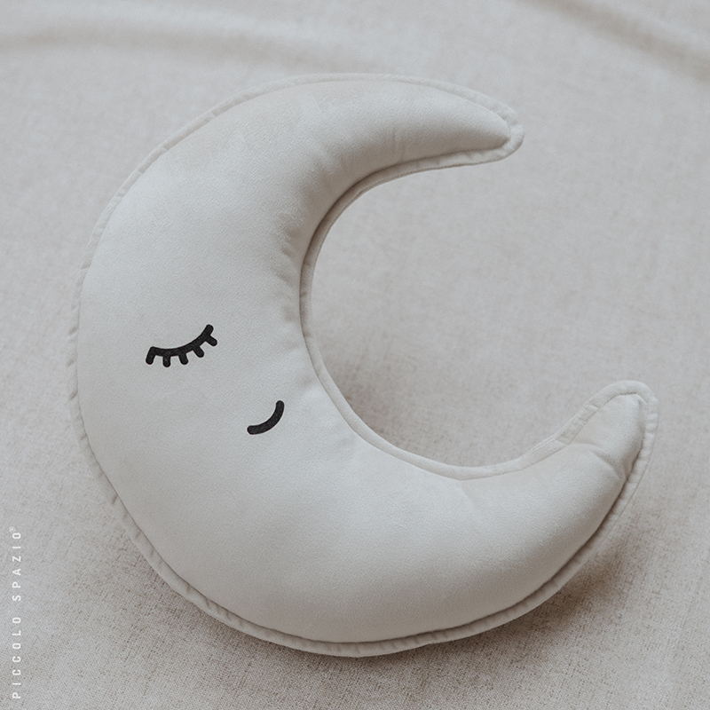 Cojín luna beige sobre colchoneta para niños-Piccolo Spazio