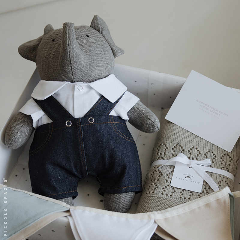 Gift Box para bebé con peluche elefante y frazada personalizables-Piccolo Spazio