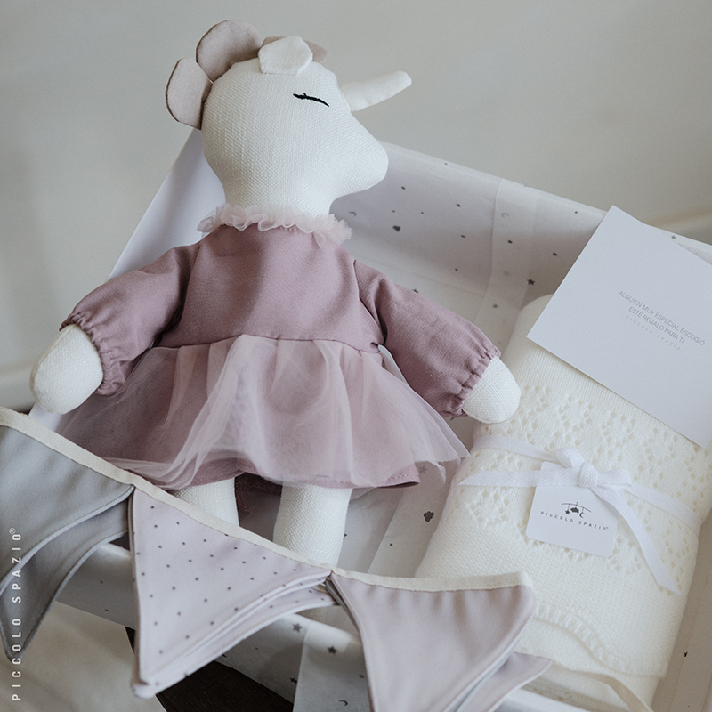 Gift Box para bebé con peluche de unicornio y frazada personalizables-Piccolo Spazio